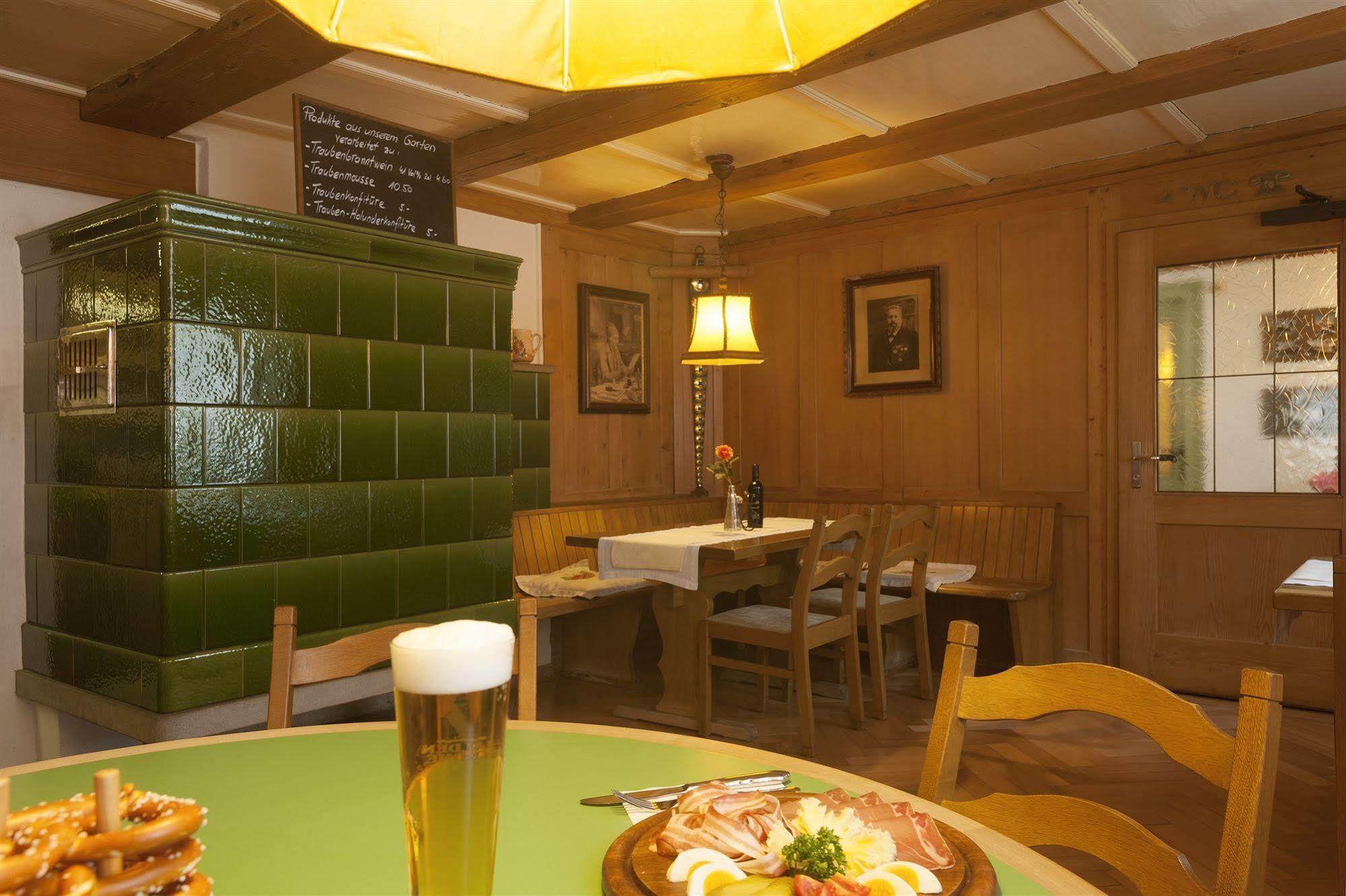 Hotel Landgasthof Hirschen Ramsen Екстер'єр фото