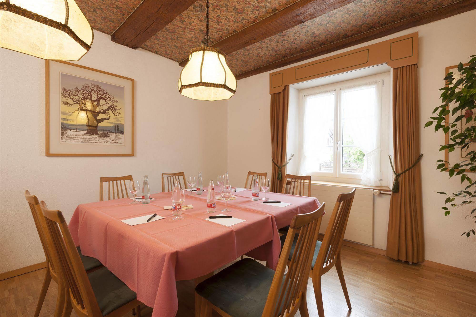 Hotel Landgasthof Hirschen Ramsen Екстер'єр фото