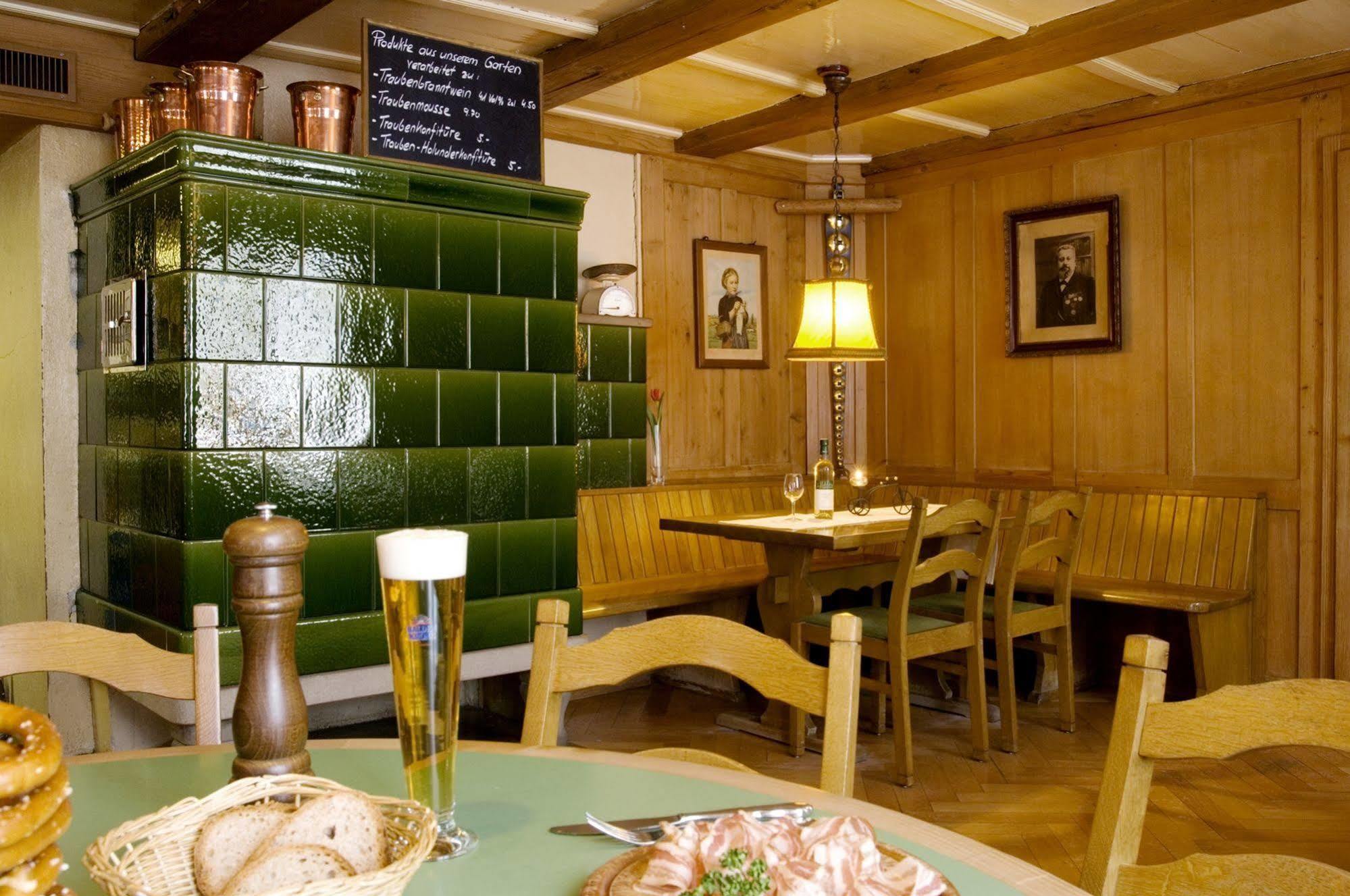 Hotel Landgasthof Hirschen Ramsen Ресторан фото