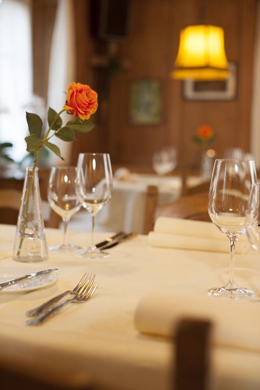 Hotel Landgasthof Hirschen Ramsen Екстер'єр фото
